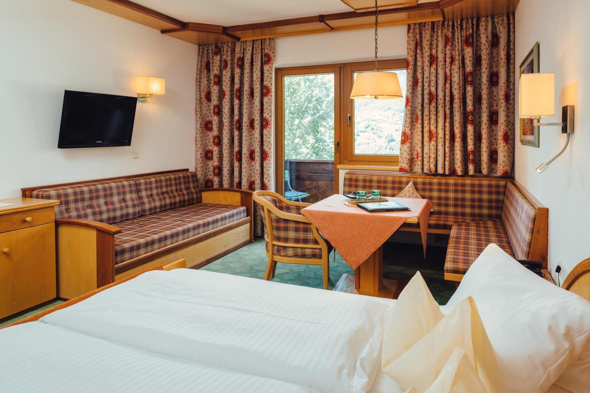 Huber Hotel Tramserhof Landeck Eksteriør billede